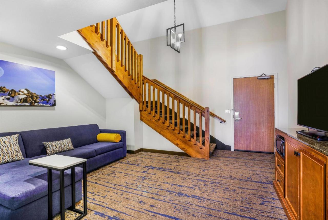 1 King Bed, Loft Suite, Non-Smoking at La Quinta Inn & Suites by Wyndham Twin Falls
