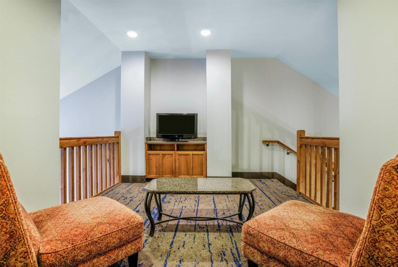 1 King Bed, Loft Suite, Non-Smoking at La Quinta Inn & Suites by Wyndham Twin Falls