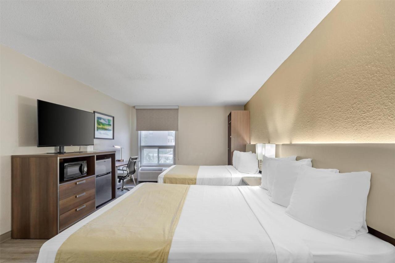 Queen Room with Two Queen Beds - Non-Smoking at Best Western Galaxy Inn