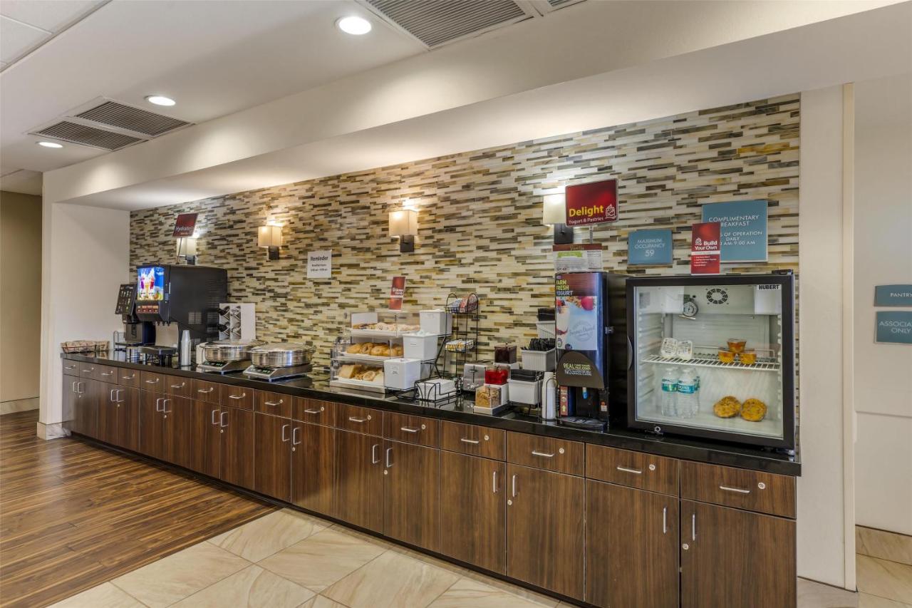 | Best Western Plus Hudson Hotel & Suites