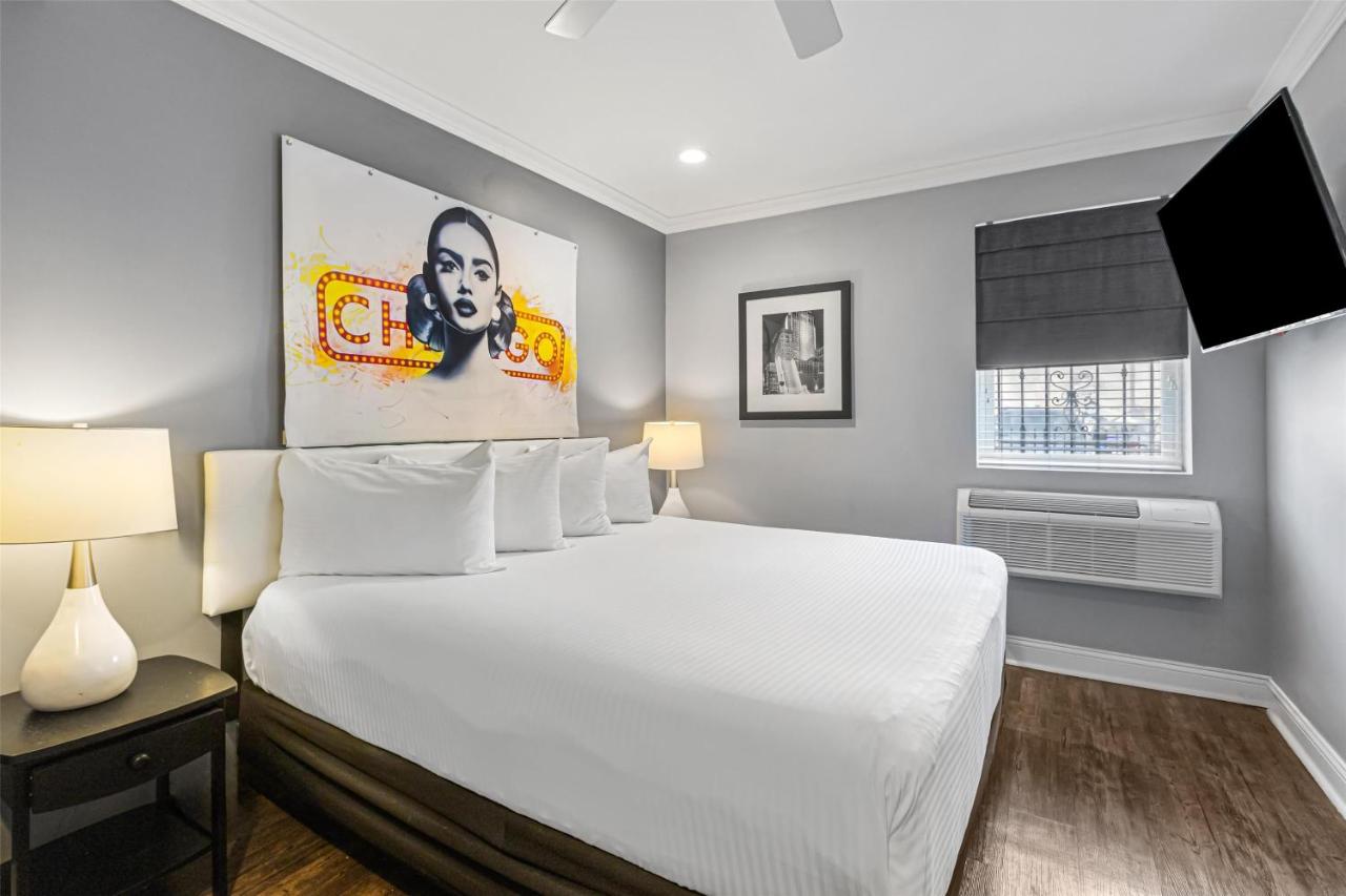 | Hotel Chicago West Loop