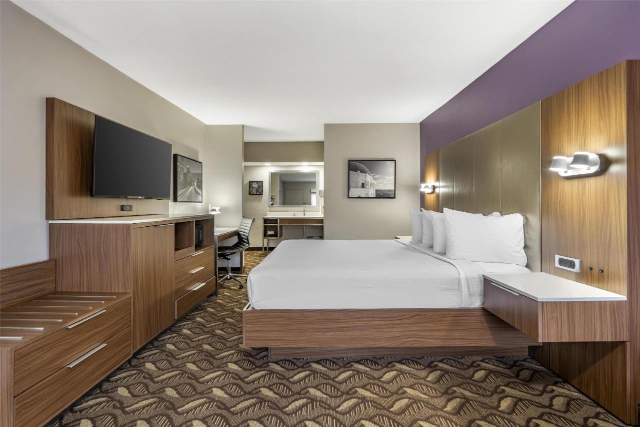 | Best Western Airport Plaza Inn - Los Angeles LAX Airport