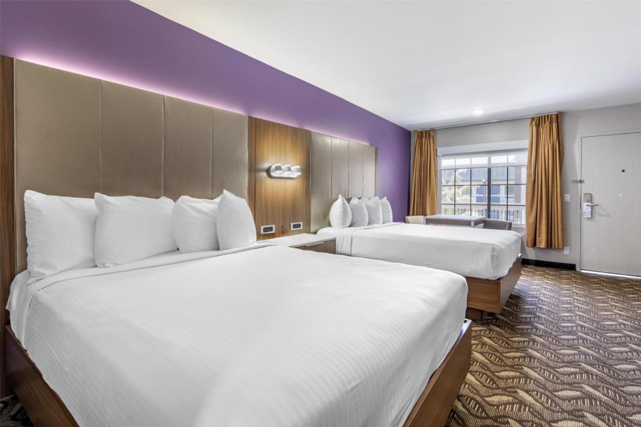 | Best Western Airport Plaza Inn - Los Angeles LAX Airport