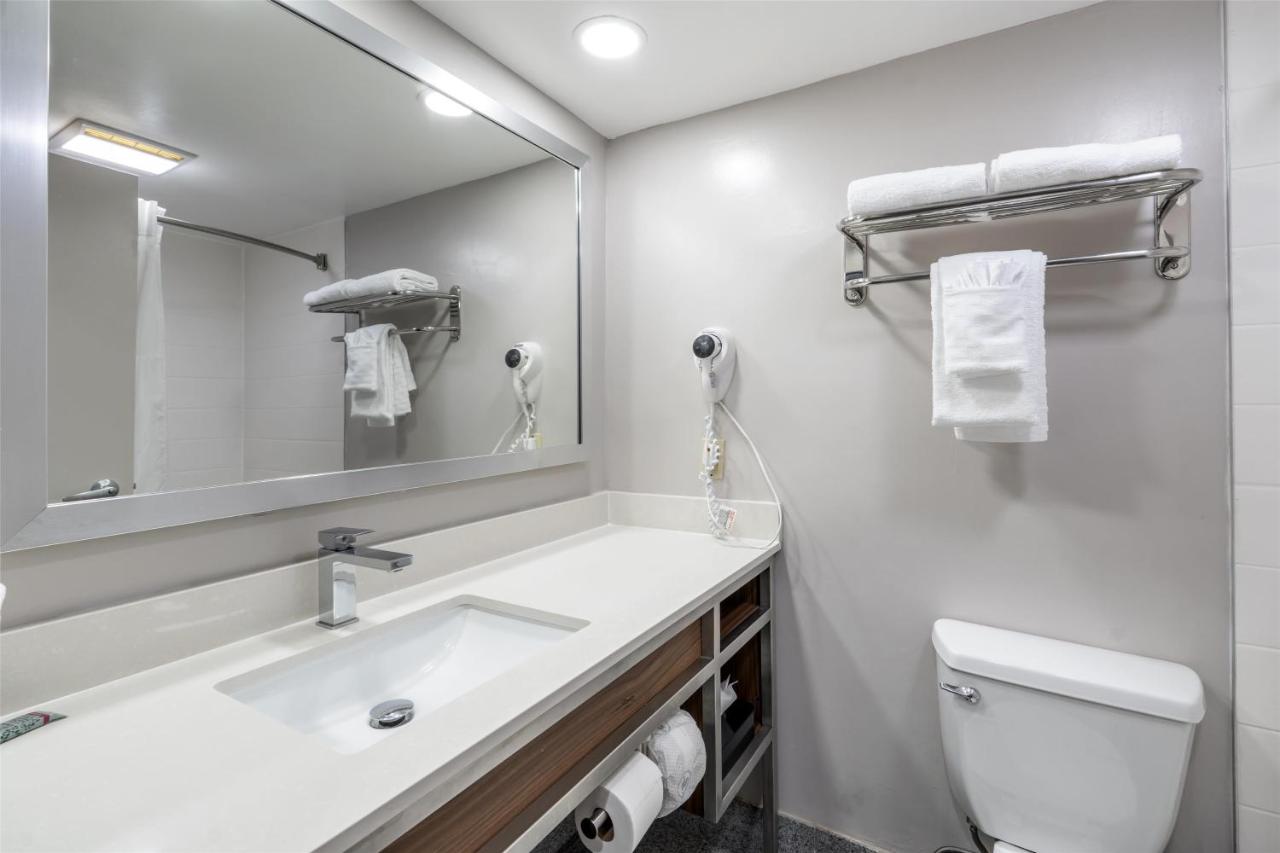 | Best Western Airport Plaza Inn - Los Angeles LAX Airport