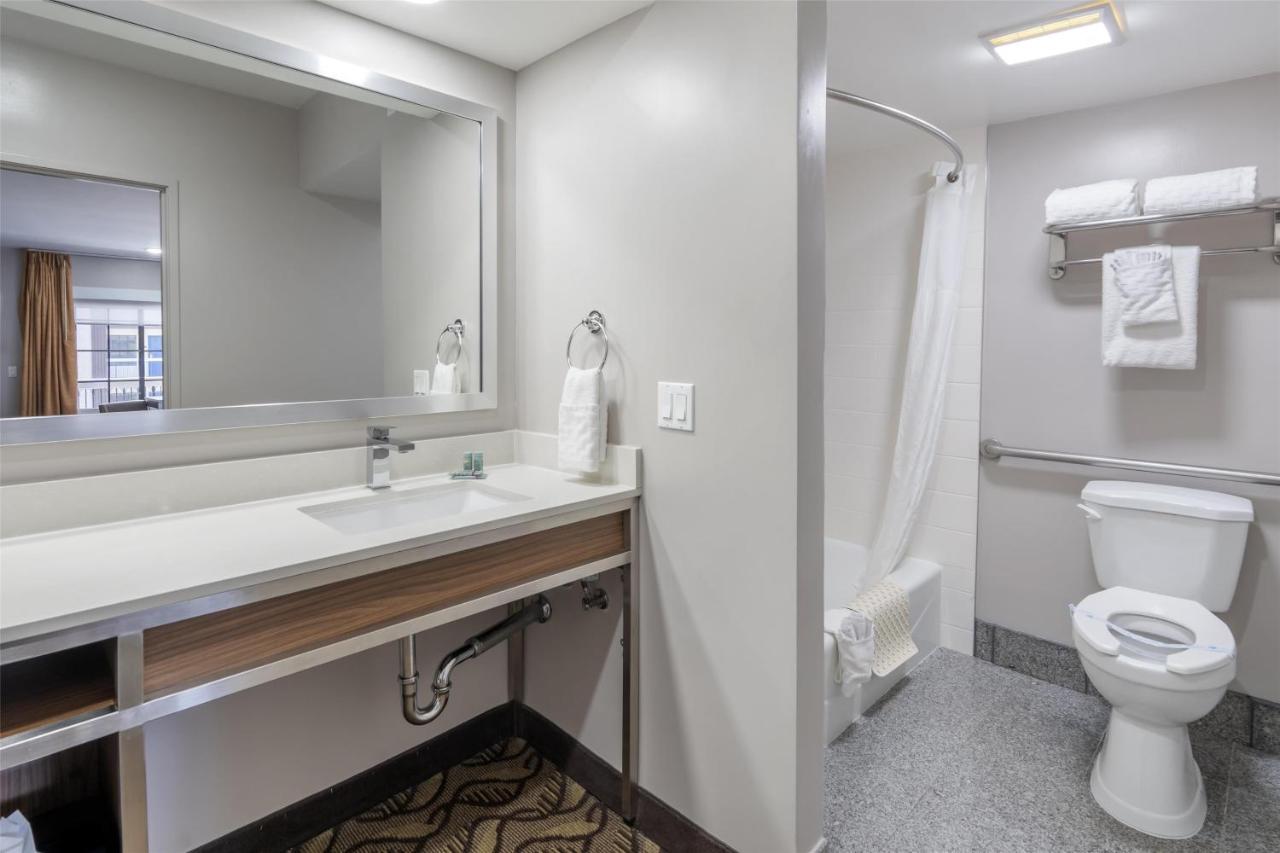  | Best Western Airport Plaza Inn - Los Angeles LAX Airport
