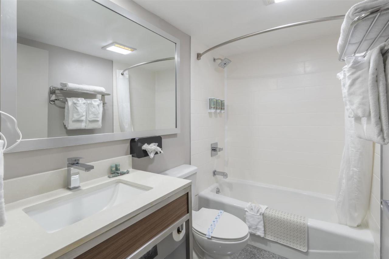 | Best Western Airport Plaza Inn - Los Angeles LAX Airport