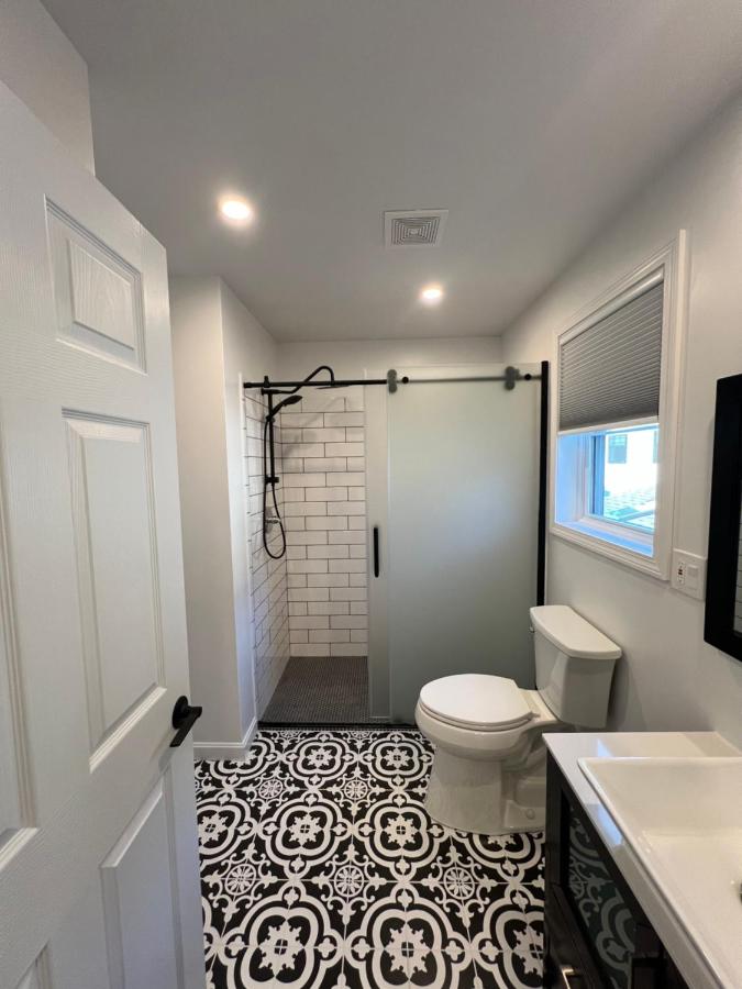 | Canterbury Cottage Bed & Breakfast