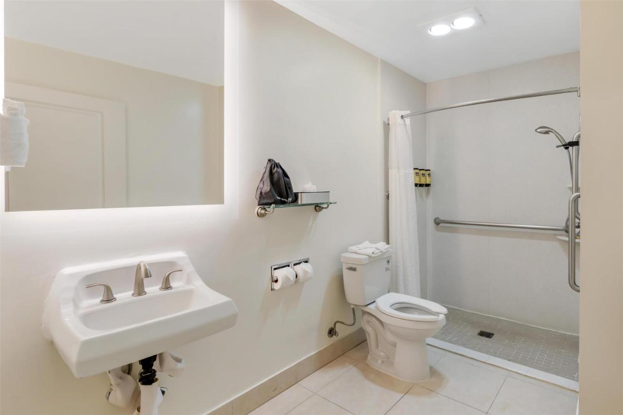 Best Western Plus LA Mid Town Hotel