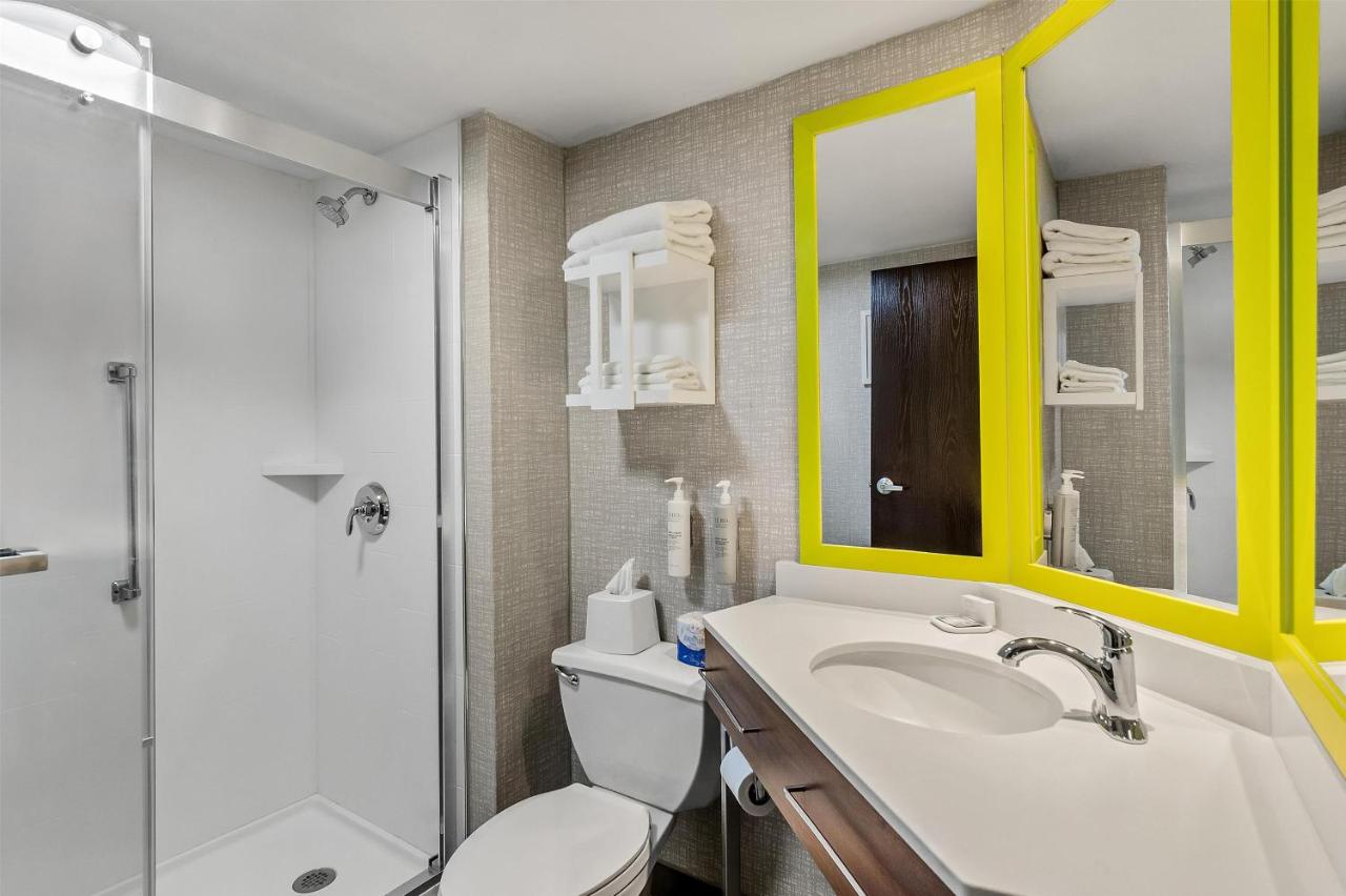 King Room at Hampton Inn Princeton