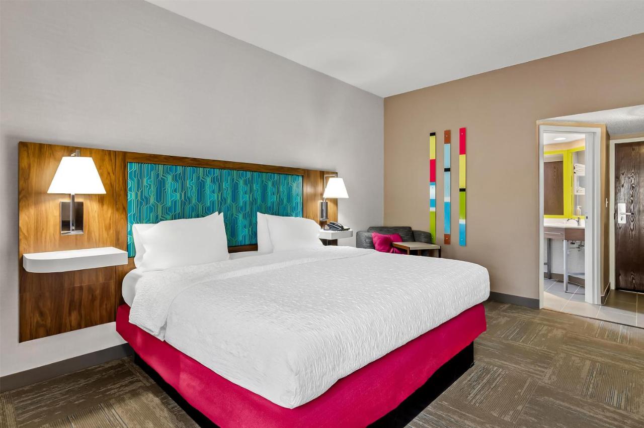 King Room at Hampton Inn Princeton