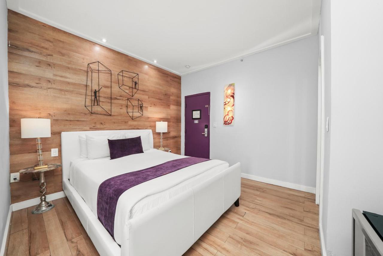| Shelley Hotel