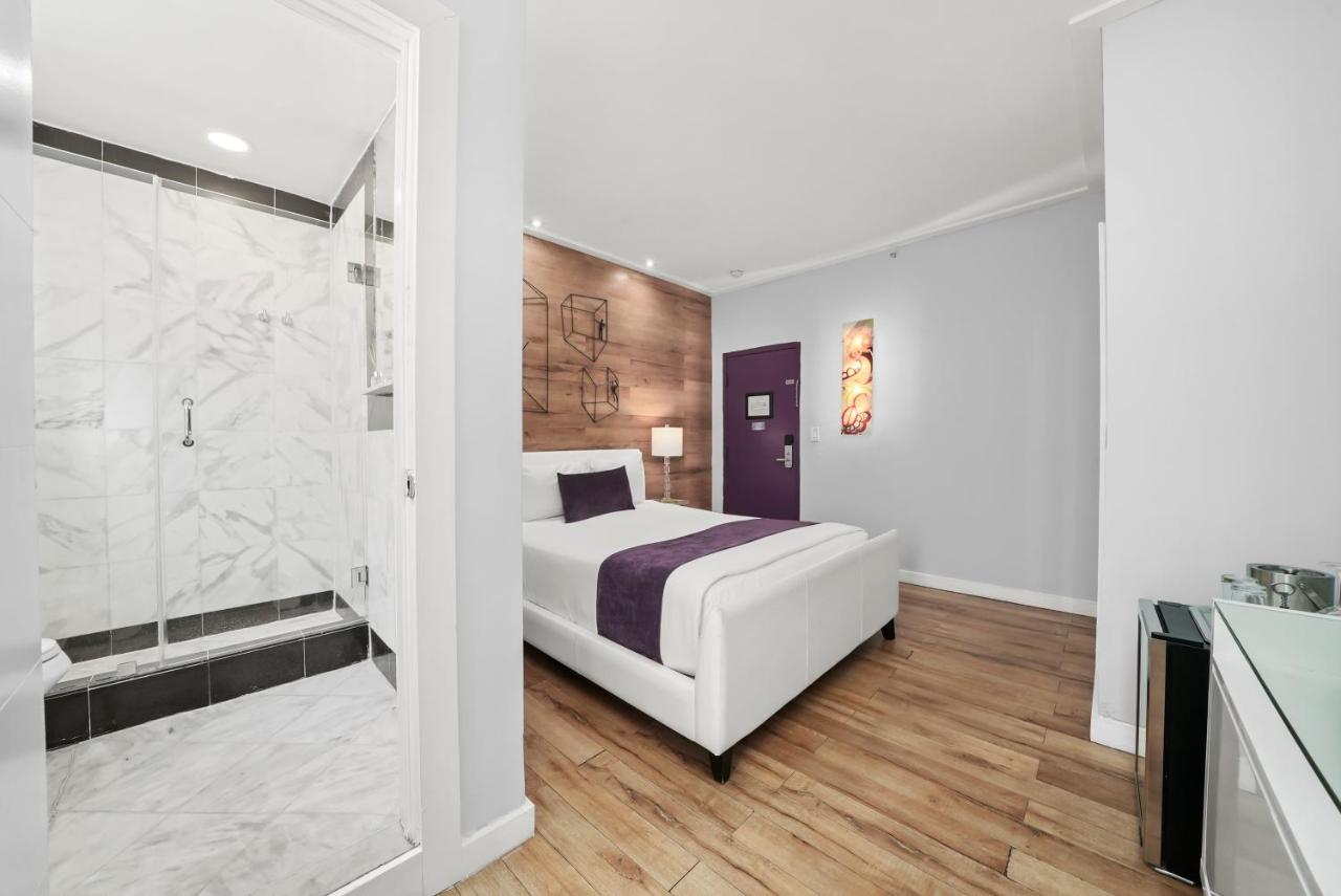 | Shelley Hotel