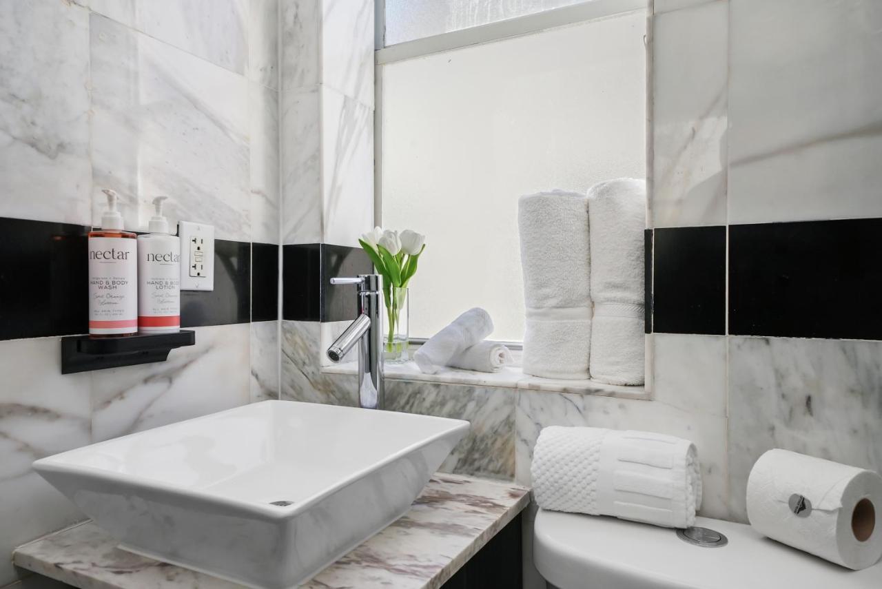  | Shelley Hotel