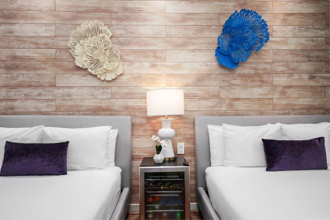 | Shelley Hotel