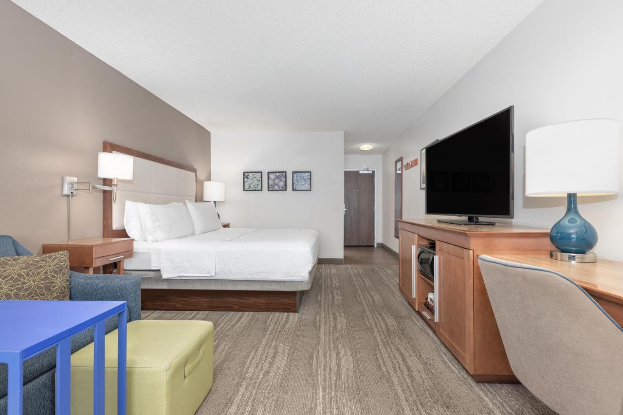 King Studio with Sofa Bed - Non-Smoking at Hampton Inn Phoenix-Midtown-Downtown Area
