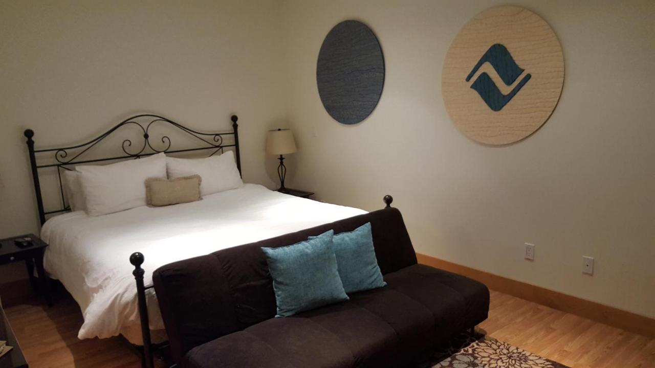 | Hotel Minturn