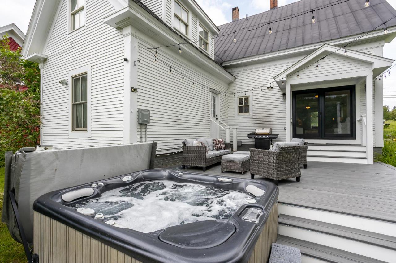 | Woodbridge Inn Bed & Breakfast