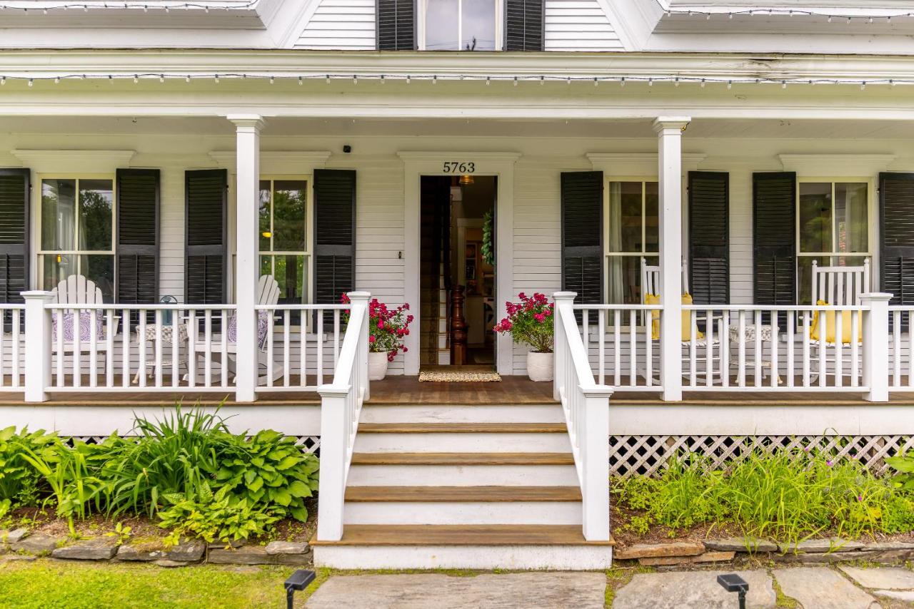 | Woodbridge Inn Bed & Breakfast