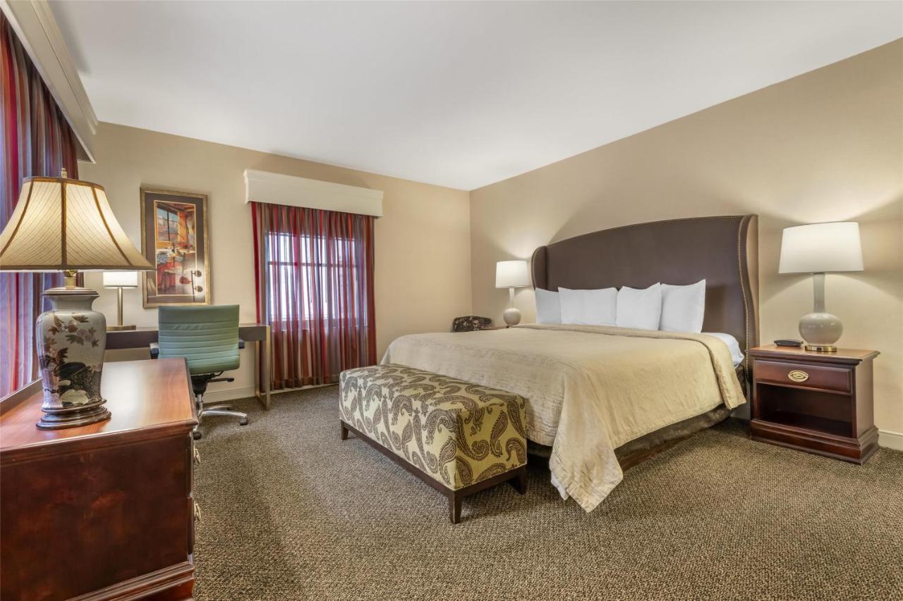  | Best Western Plus The Normandy Inn & Suites