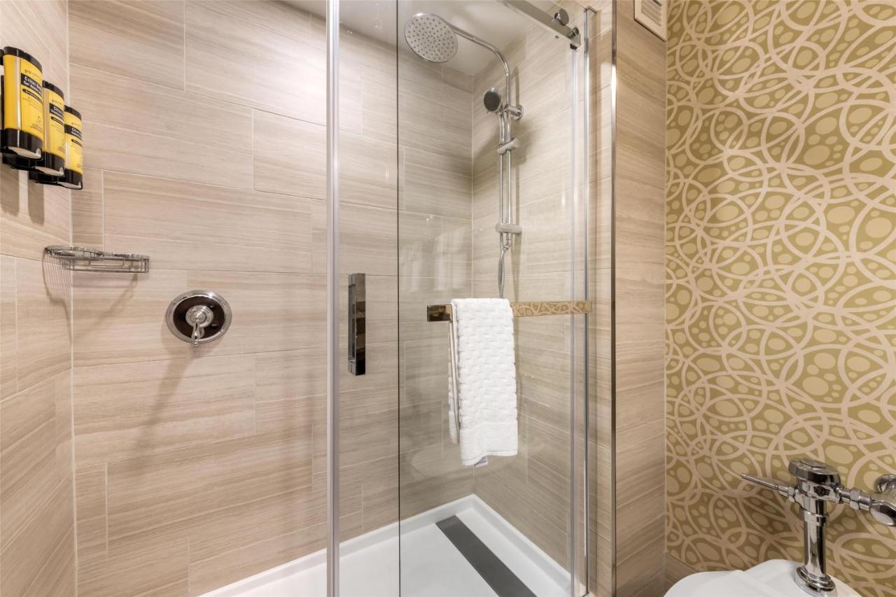  | Best Western Plus The Normandy Inn & Suites