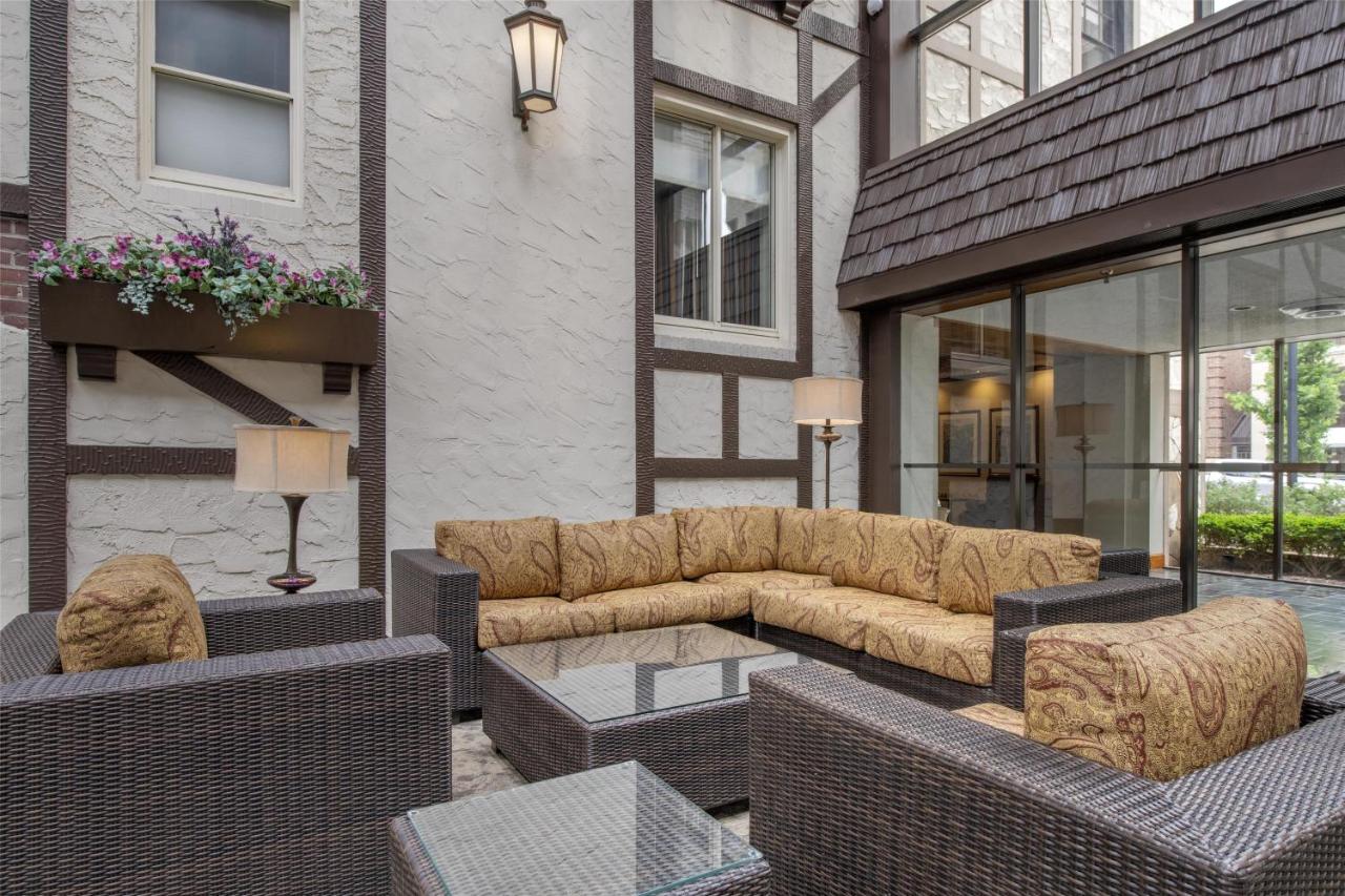  | Best Western Plus The Normandy Inn & Suites