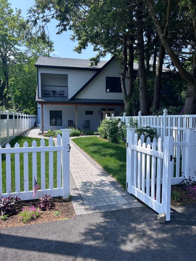 | Canterbury Cottage Bed & Breakfast