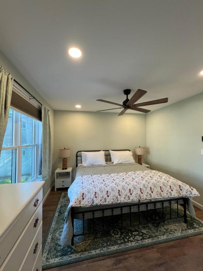 | Canterbury Cottage Bed & Breakfast