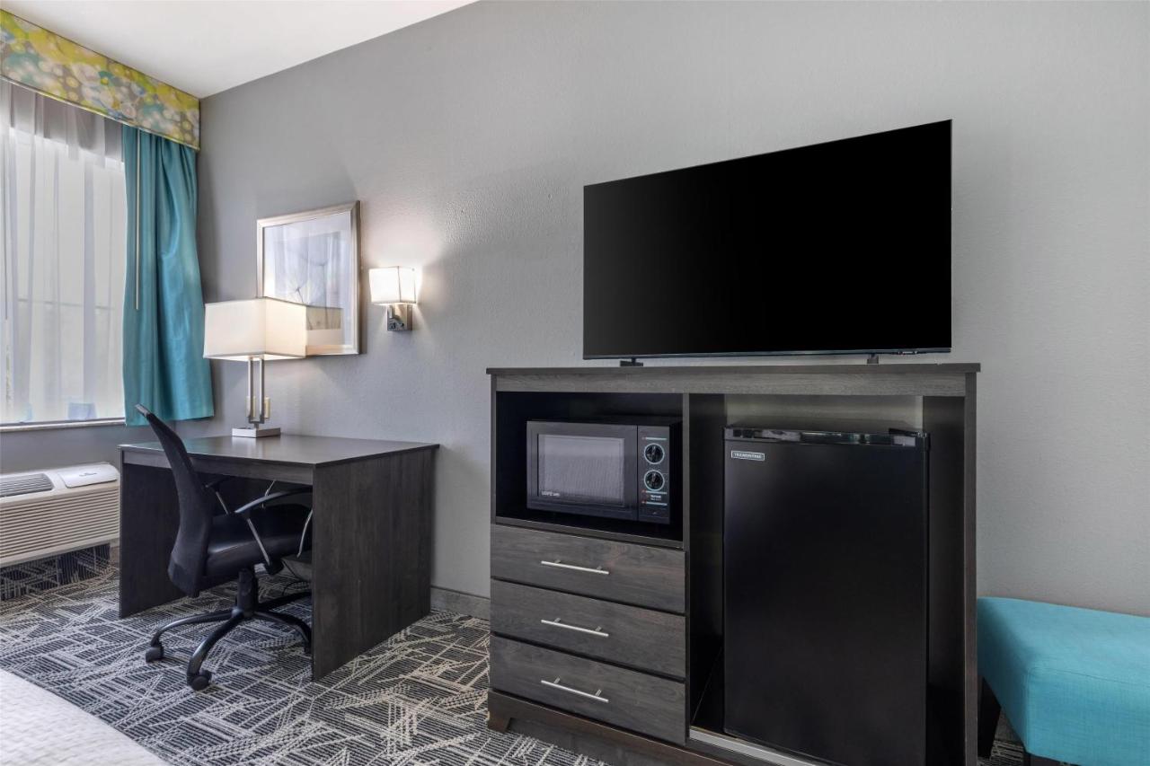 | Best Western Executive Inn