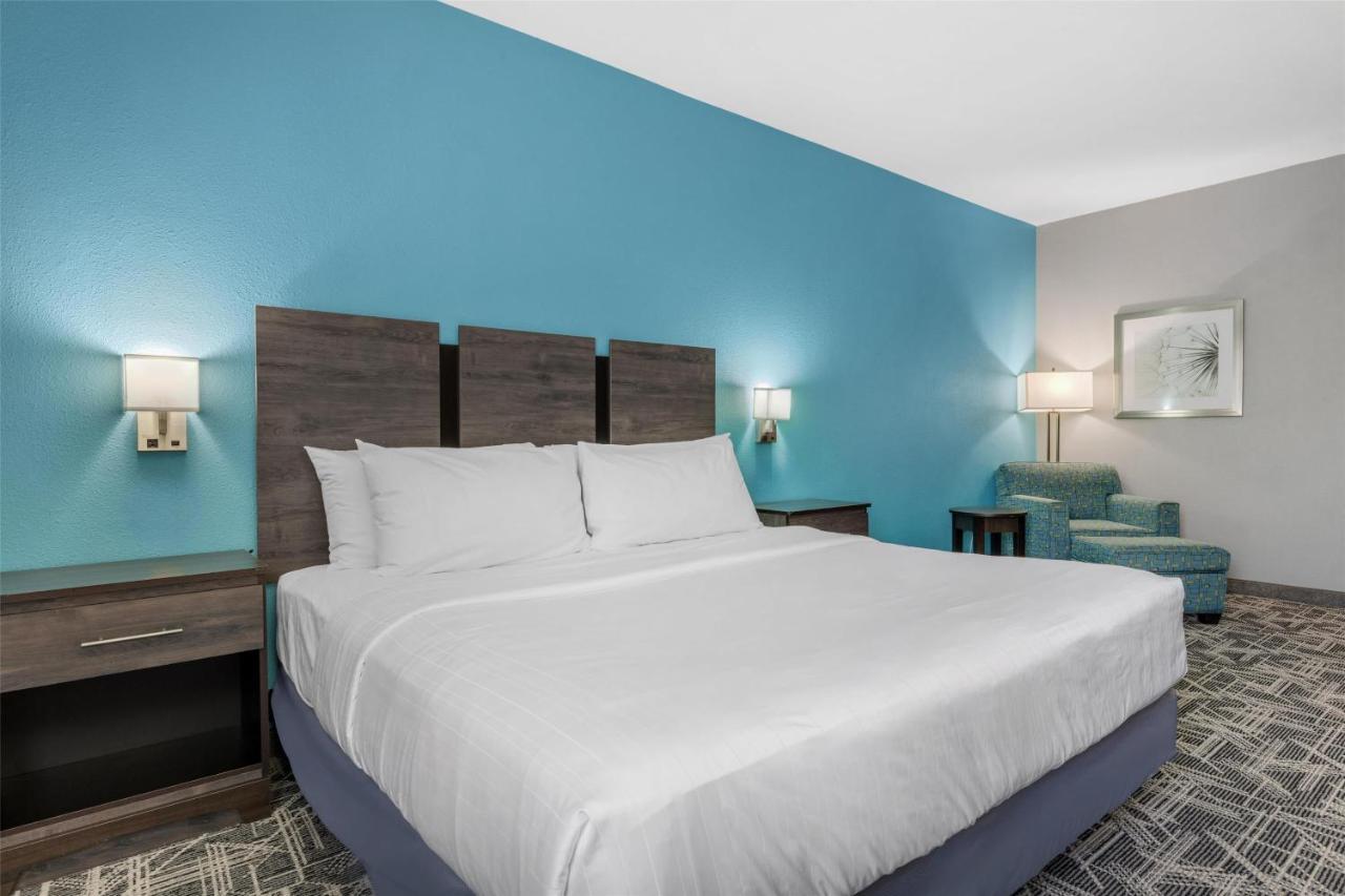 | Best Western Executive Inn