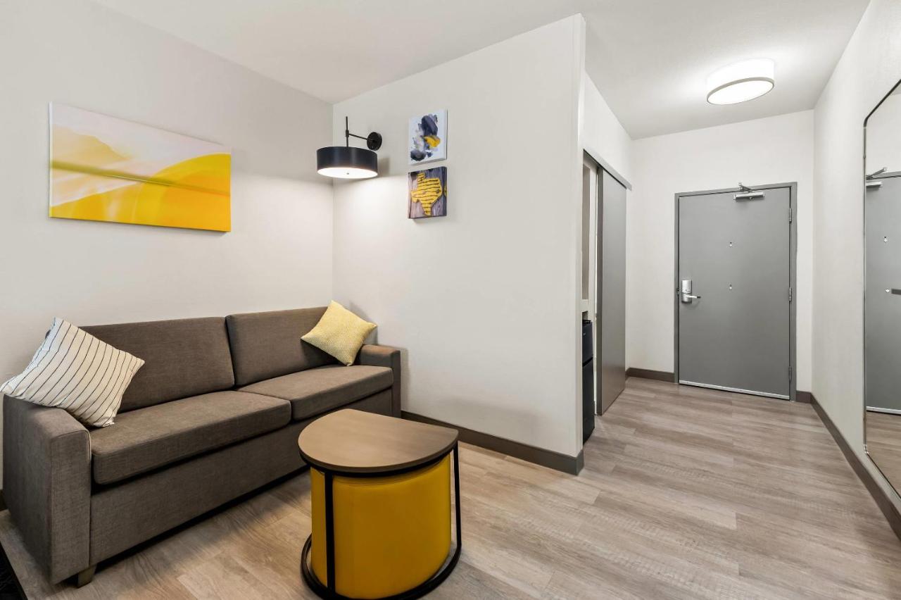 Suite with Two Queen Beds - Accessible/Non-Smoking at Comfort Suites Longview North