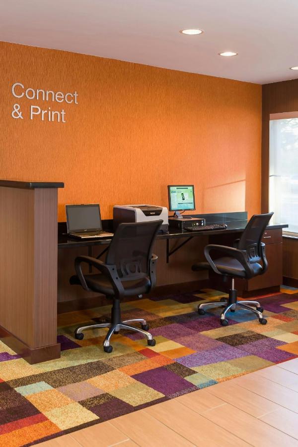 | Fairfield Inn & Suites by Marriott Chicago Naperville/Aurora