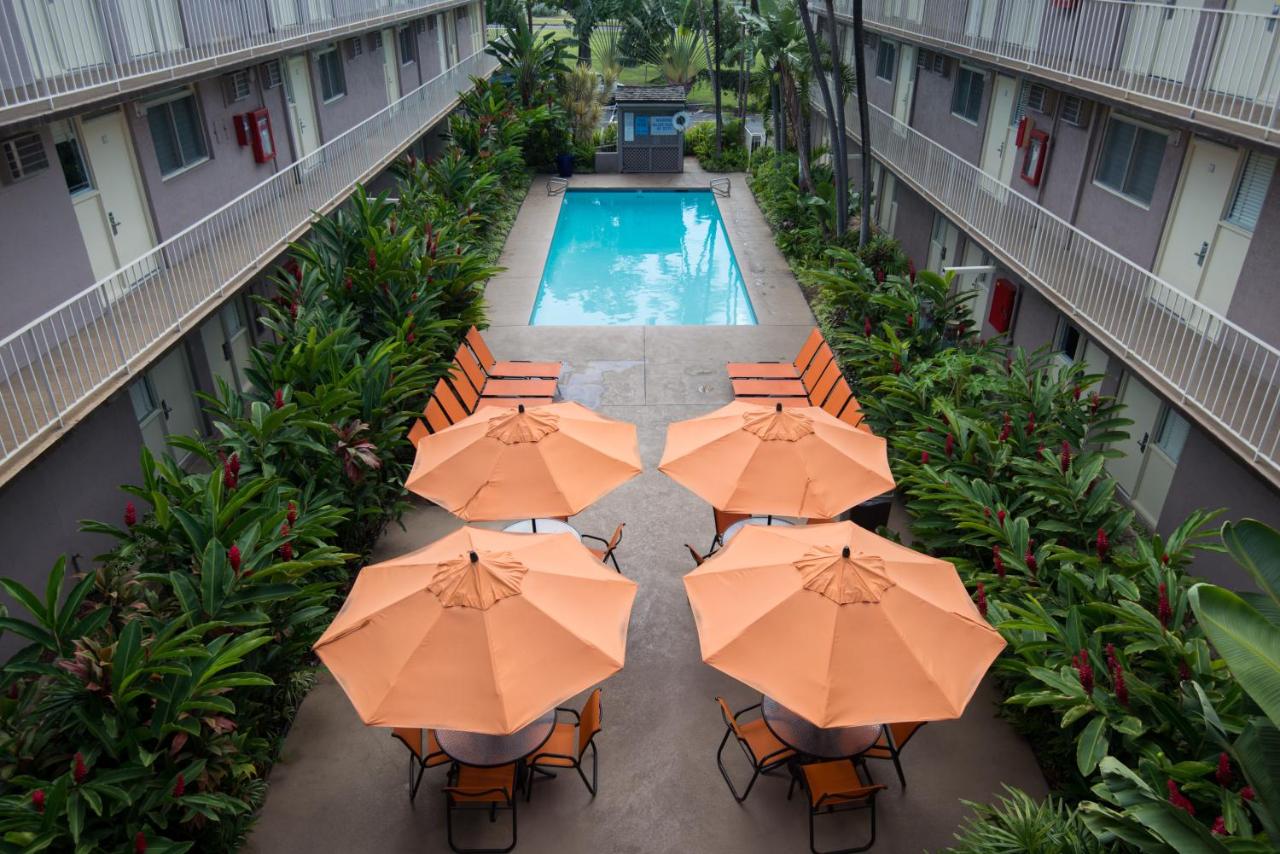 | Pacific Marina Inn