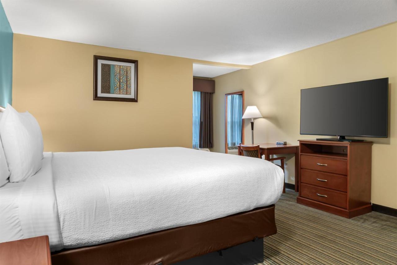 King Room at Best Western Plus Traverse City