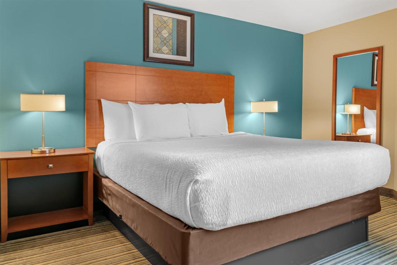 | Best Western Plus Traverse City