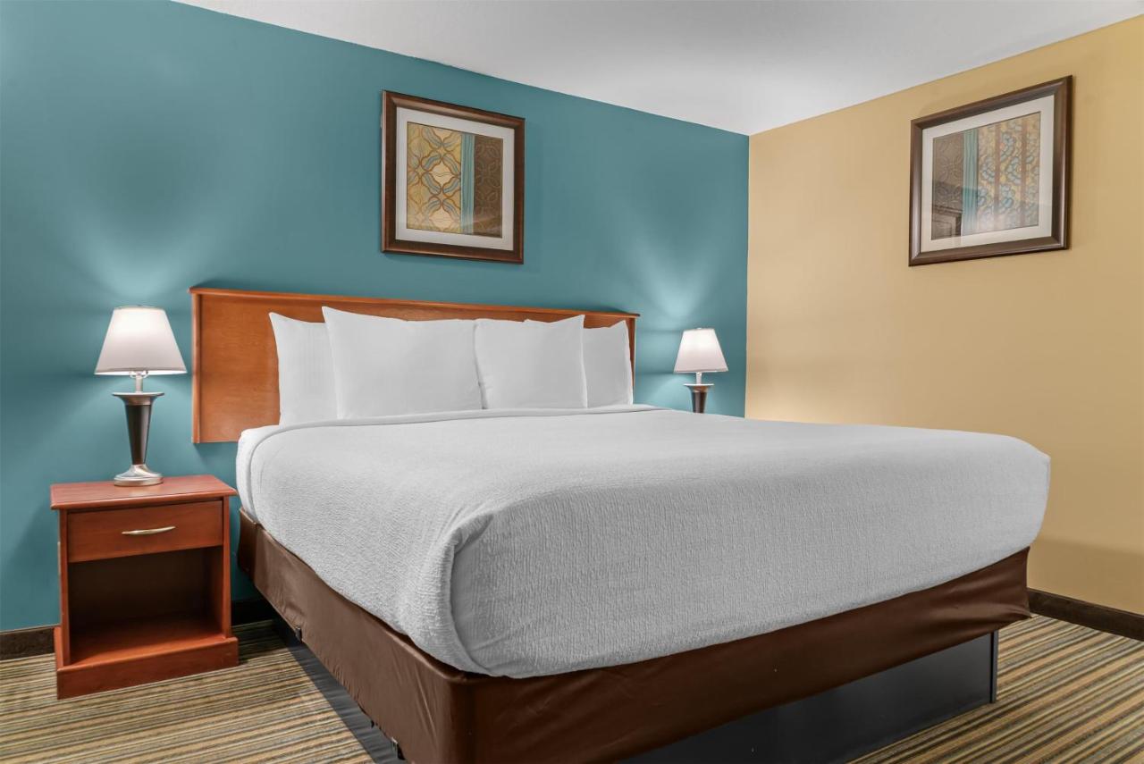 | Best Western Plus Traverse City