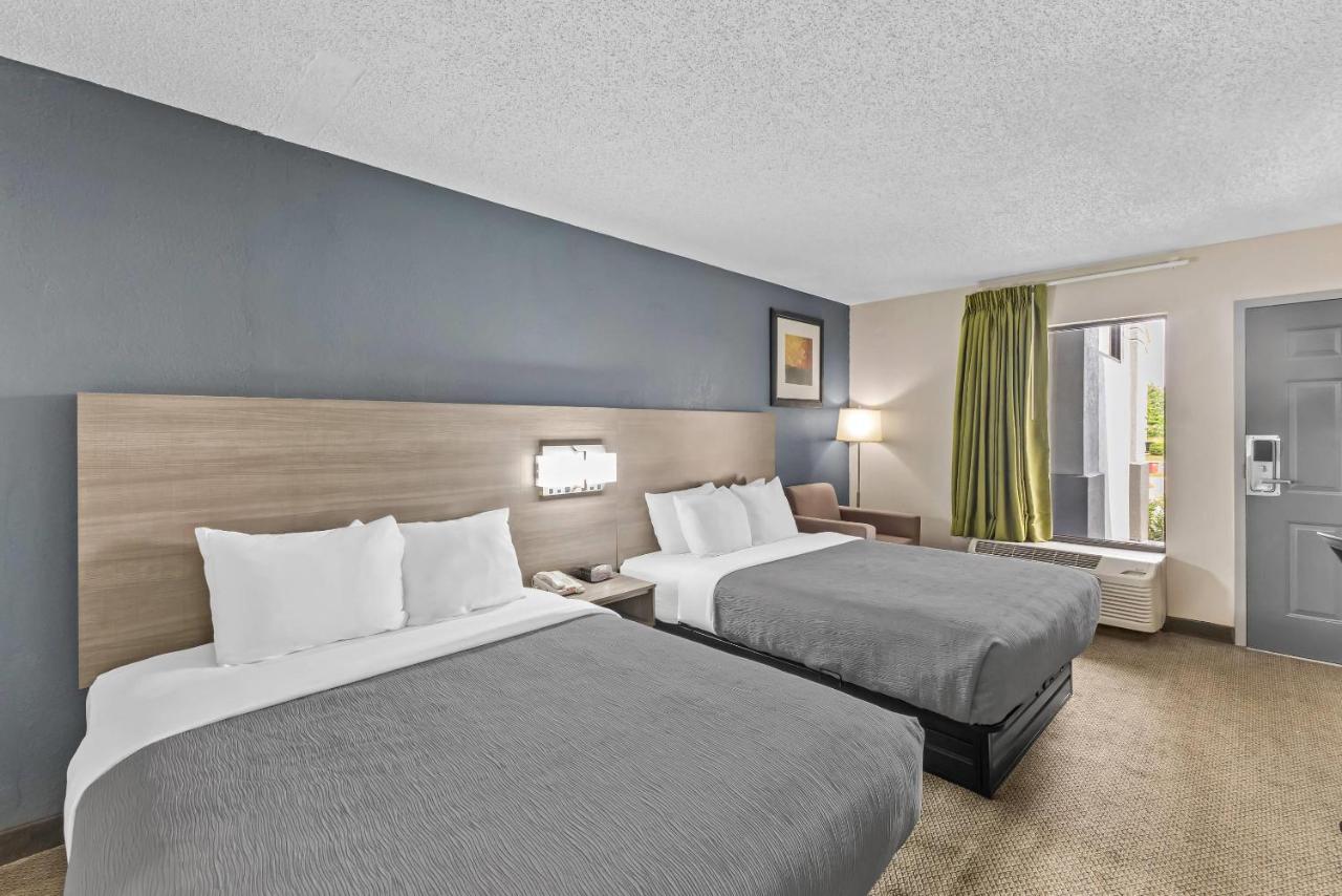 Queen Room with Two Queen Beds - Non-Smoking at Quality Inn Fort Campbell