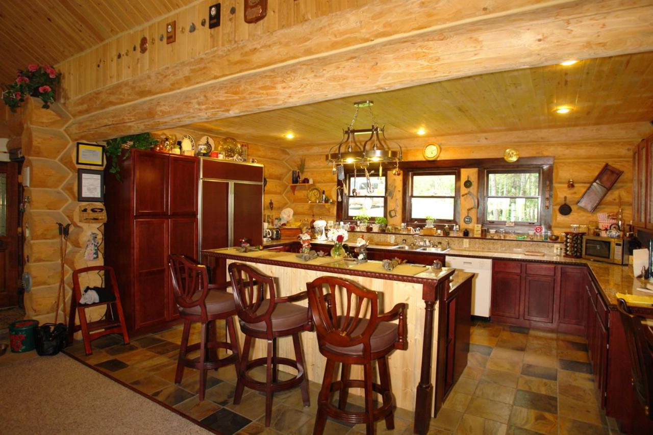 | The Garrison Inn a Montana Bed & Breakfast
