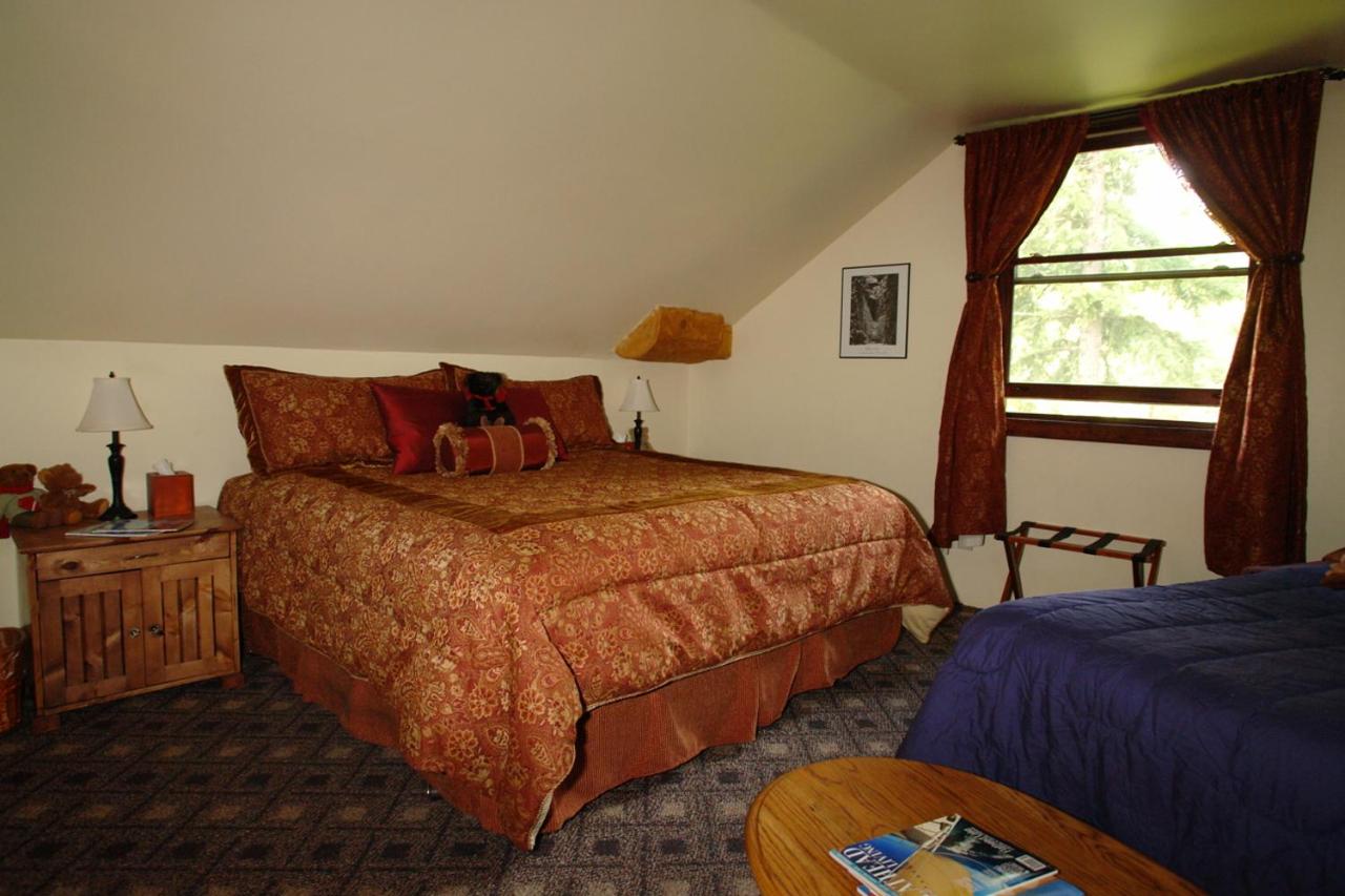 | The Garrison Inn a Montana Bed & Breakfast