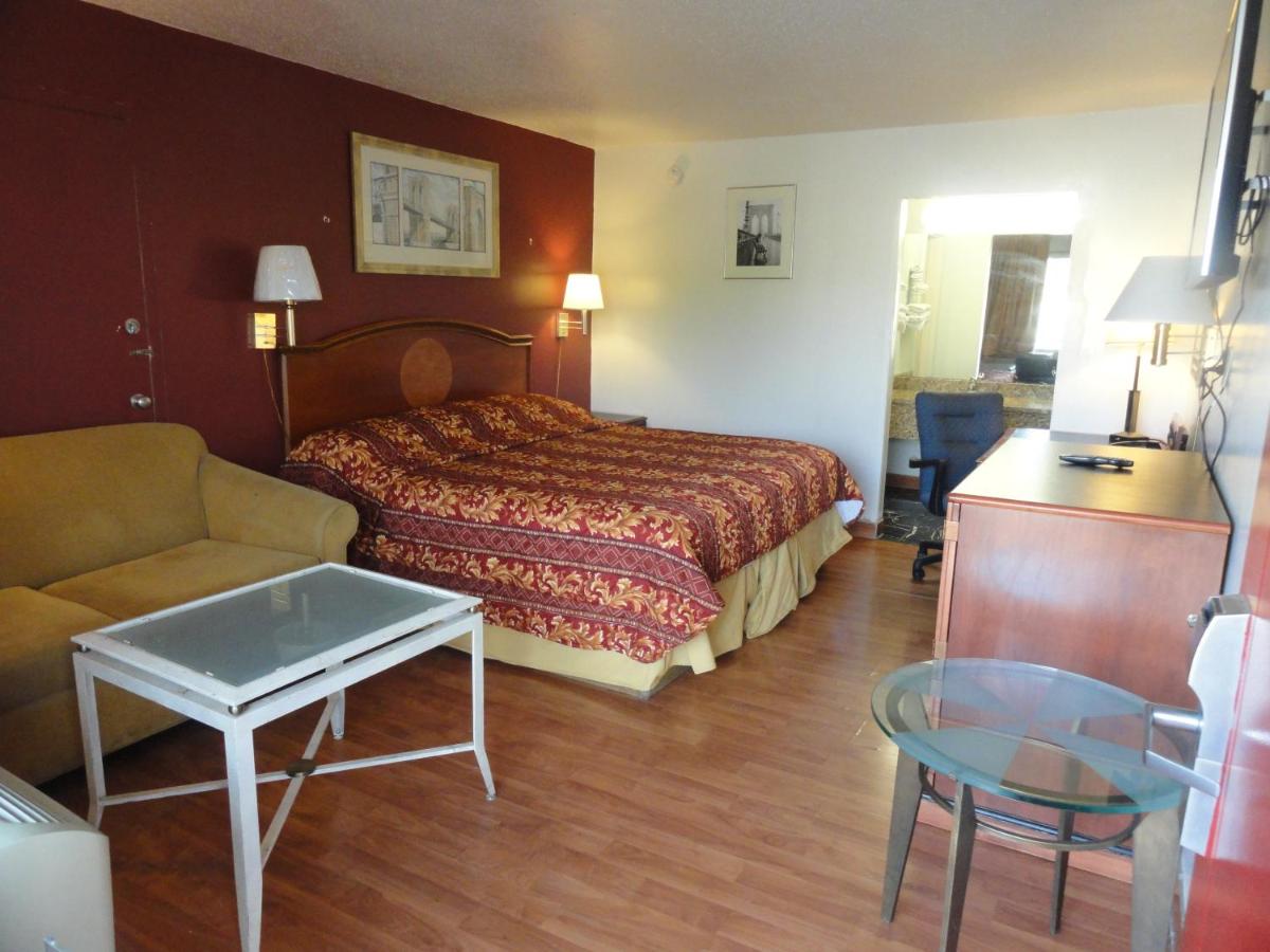  | Grand Rapids Inn