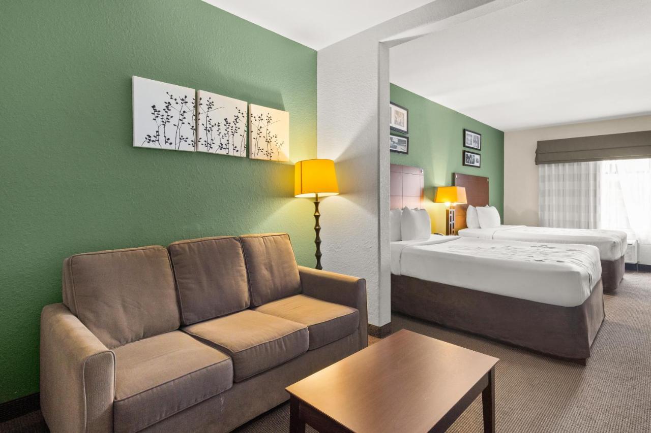 Queen Suite with Two Queen Beds and Sofa-Bed - Non Smoking at Sleep Inn & Suites Bush Intercontinental - IAH East