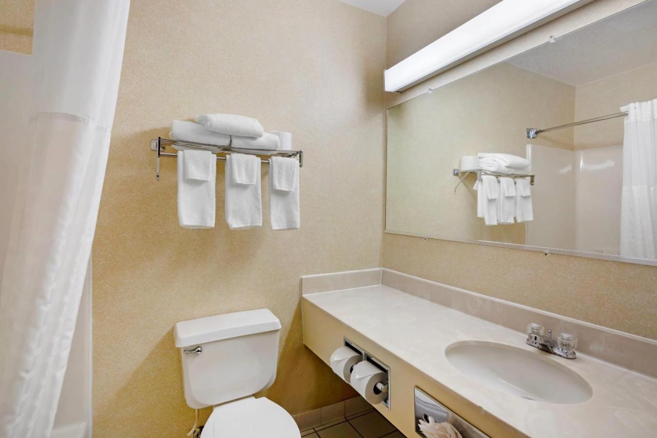 | Quality Inn Columbia Mall