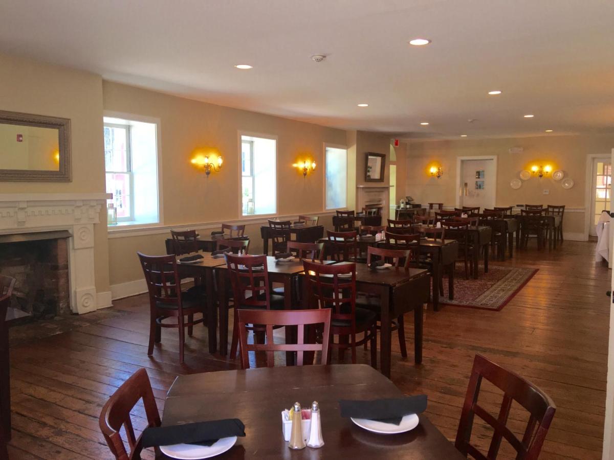 | Hale Springs Inn