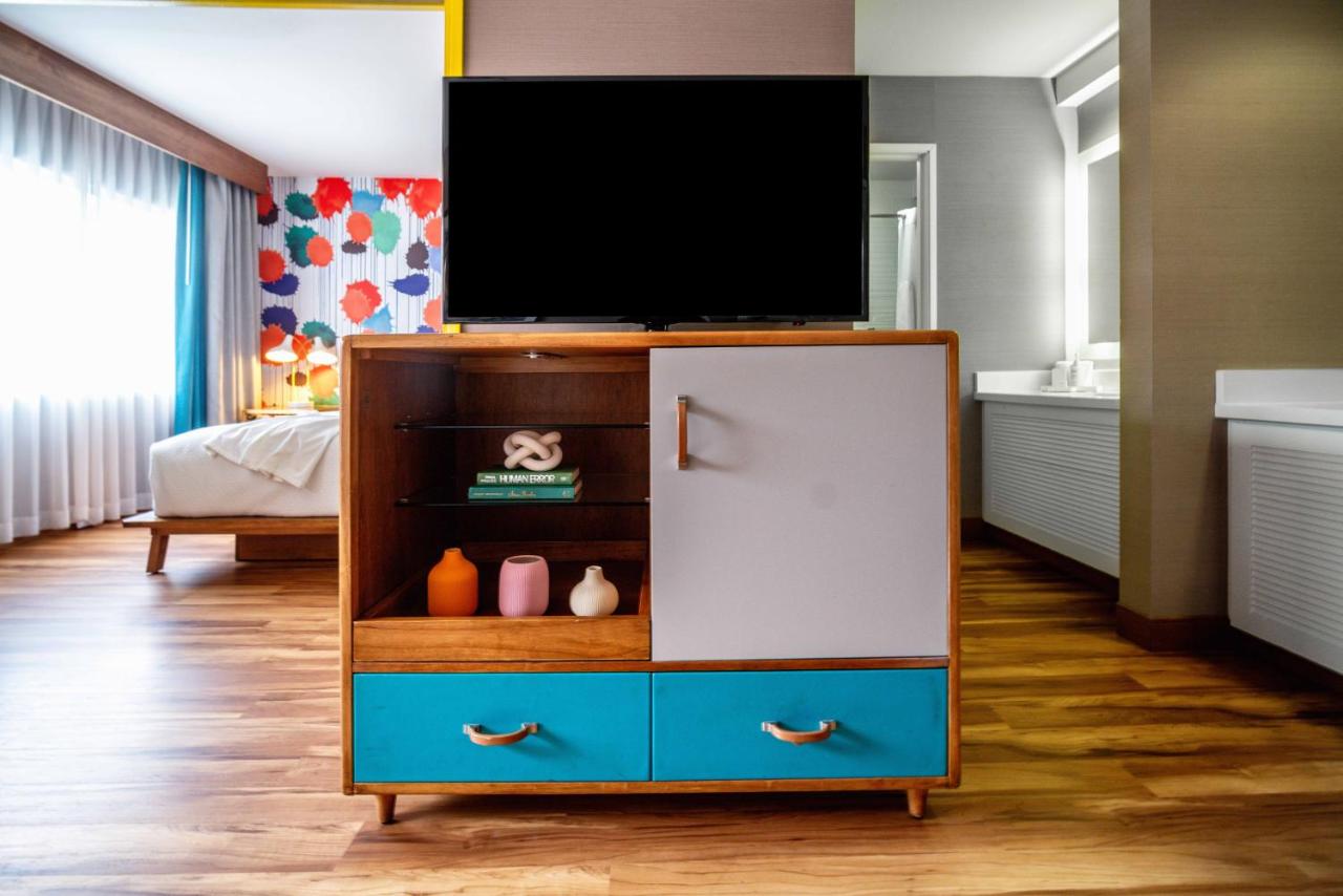 King Suite at The Kinney - Venice Beach