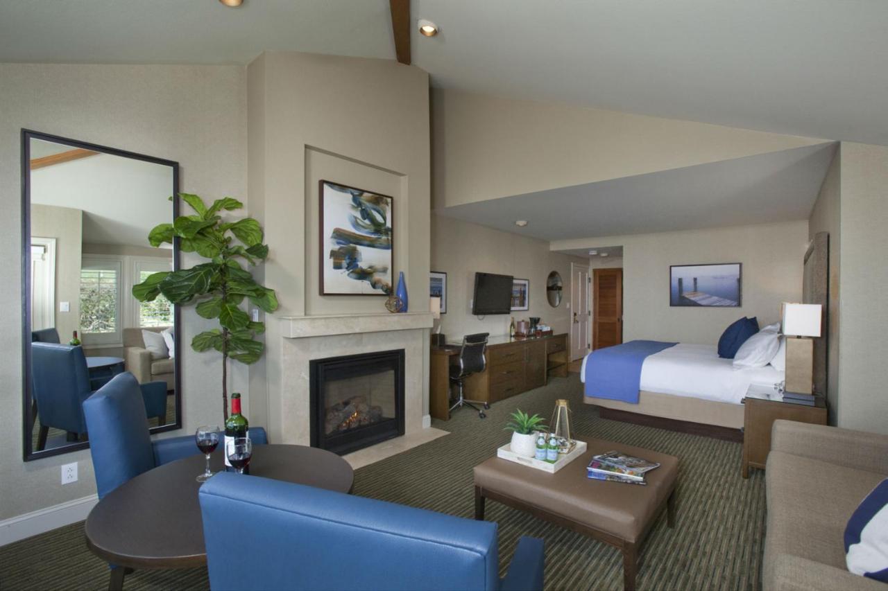 King Suite with Ocean View at The Inn at the Tides