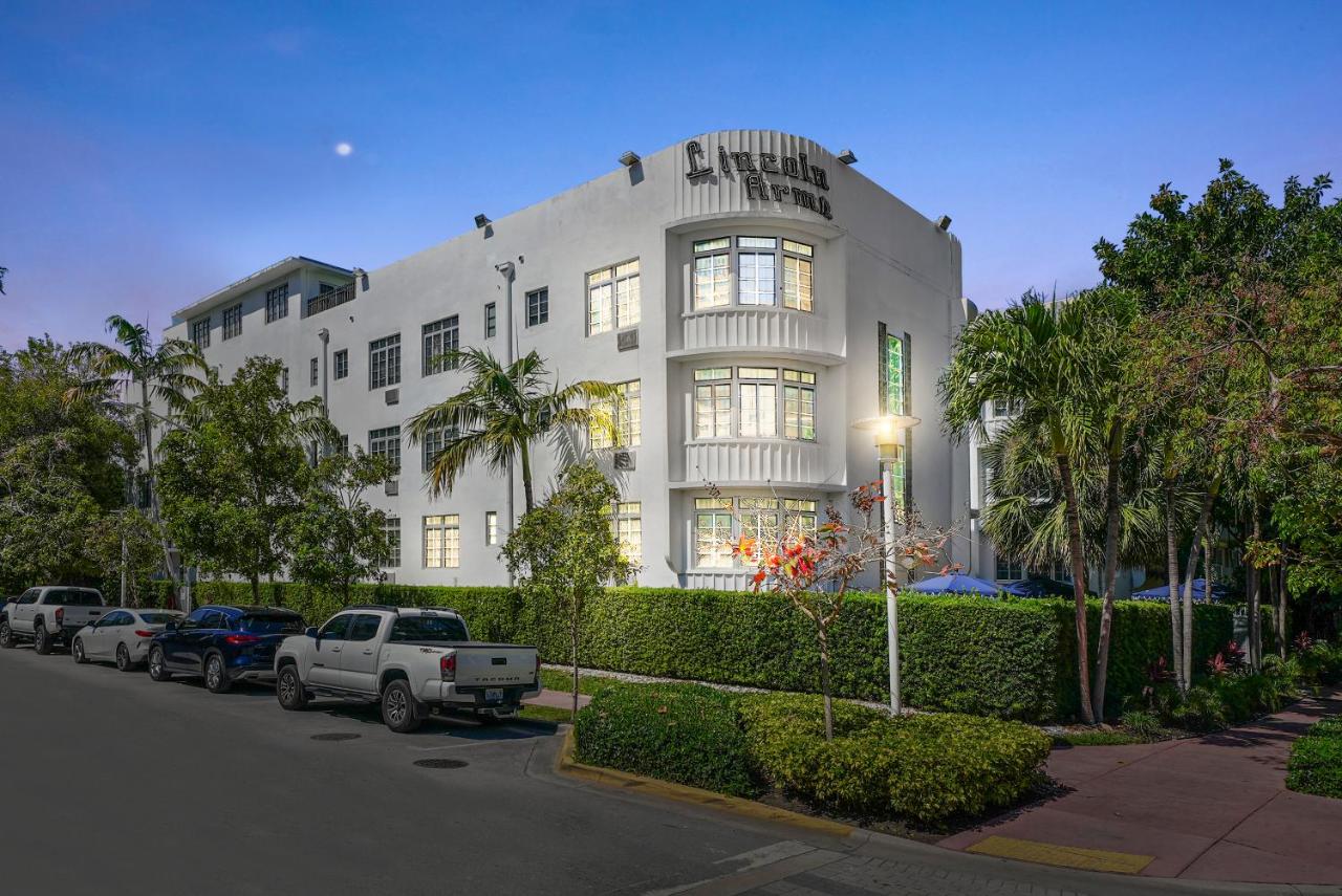 | Lincoln Arms Suites