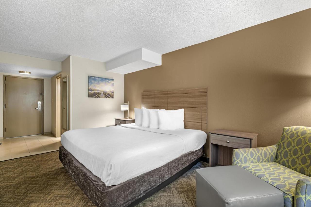 King Room - Non-Smoking at Best Western Center Inn