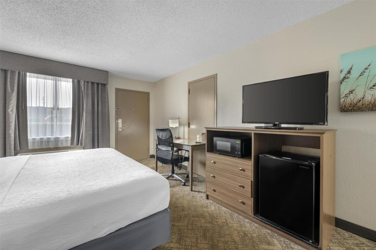 King Room - Disability Access/Non-Smoking at Best Western Center Inn
