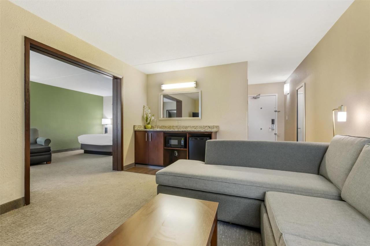 Suite with Two Queen Beds and Communication Assistance at Best Western Fairmont