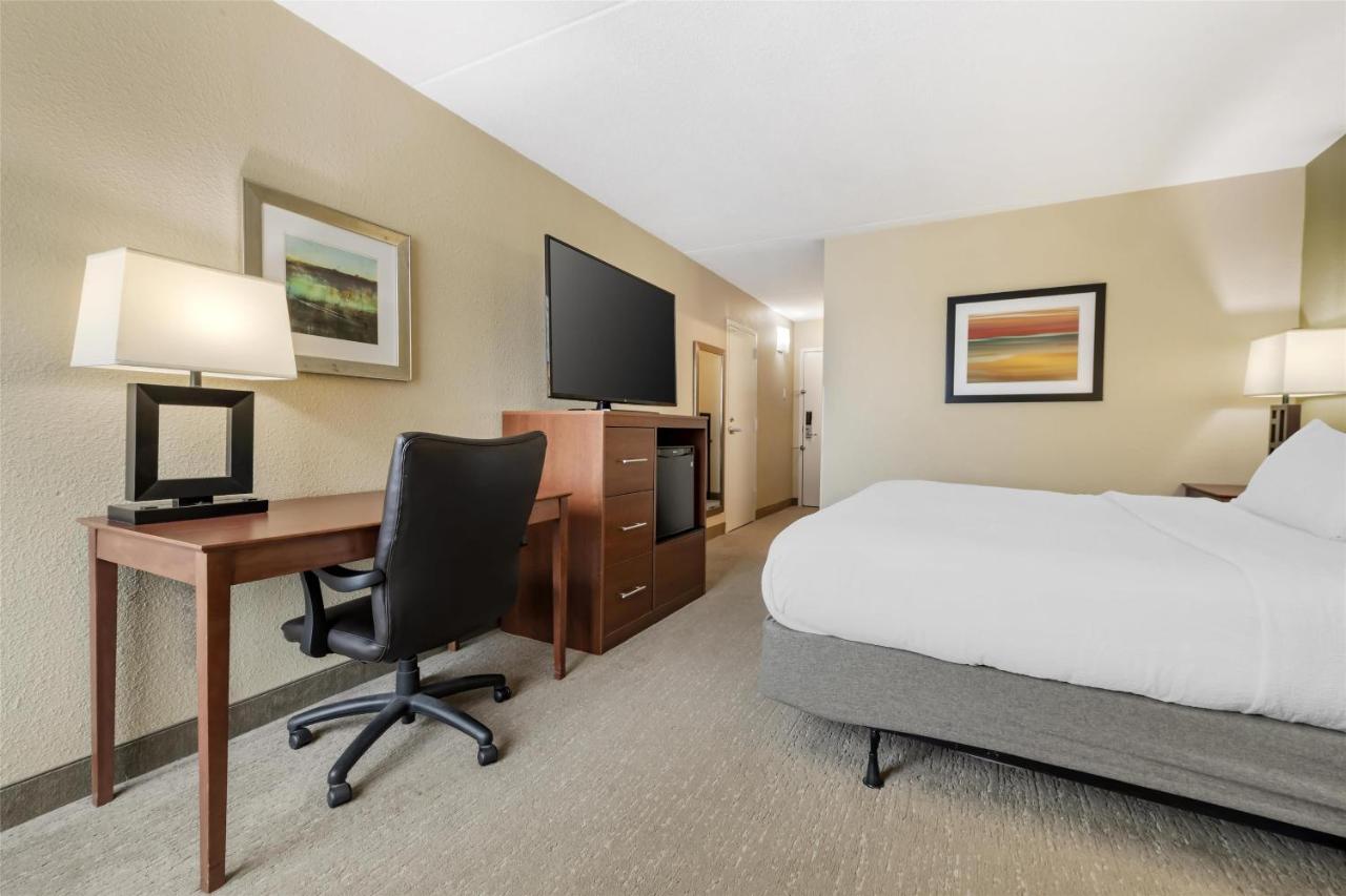 King Room - Disability Access at Best Western Fairmont