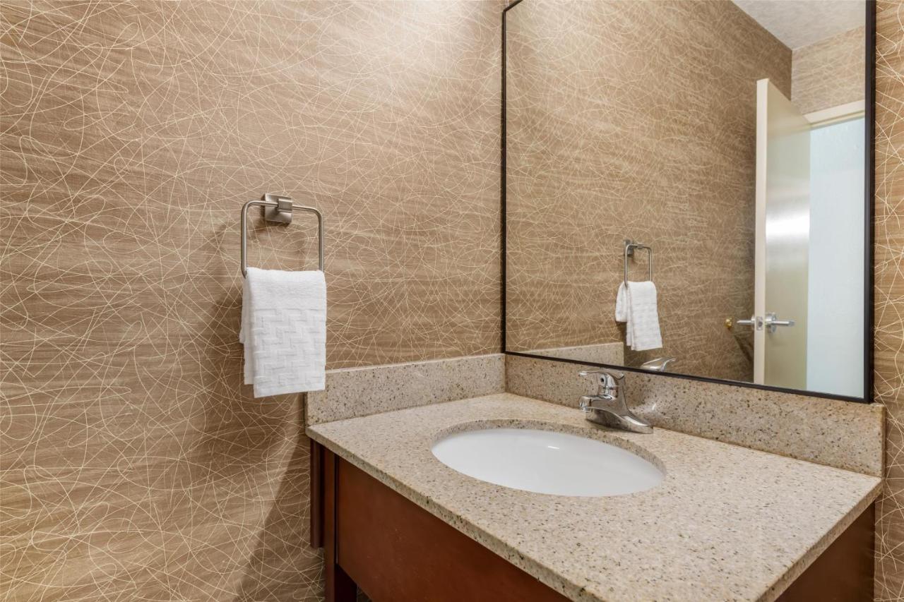 Queen Room with Two Queen Beds and Communication Assitance at Best Western Fairmont
